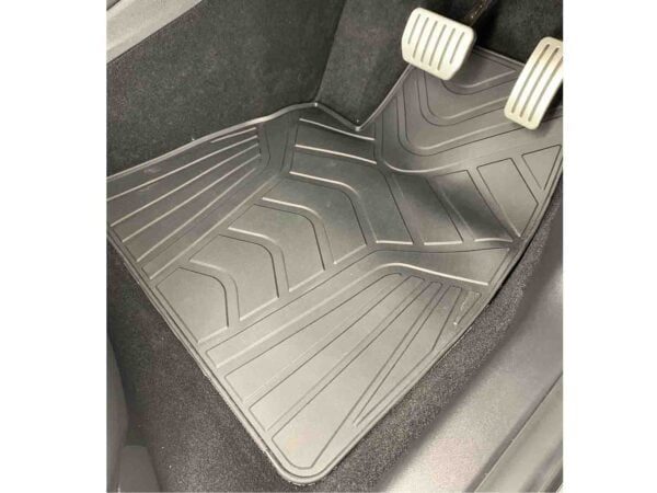 Model 3_All-weather Interior Floor Mats (3 pcs, Synthetic Latex Rubber)- RHD