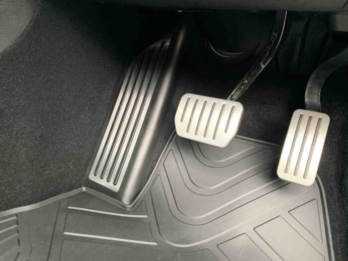 Model 3_All-weather Interior Floor Mats (3 pcs, Synthetic Latex Rubber)- RHD