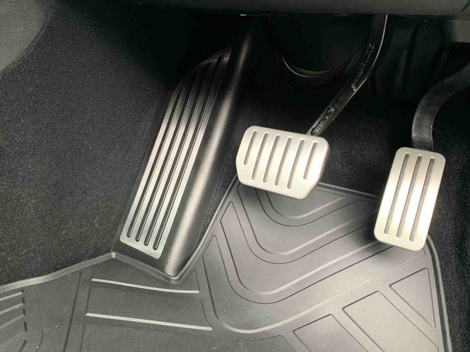 Tesla Model 3: Allwetter-Fußmatten für den Innenraum (3 Stück,  synthetischer Latex-Gummi)- RHD - Plugear