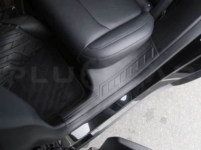 Tesla Model Y_Door Sill Protector Set (TPE Rubber, 4 pcs)