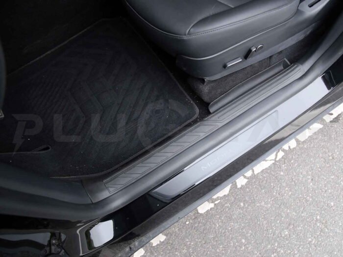 Tesla Model Y_Door Sill Protector Set (TPE Rubber, 4 pcs)