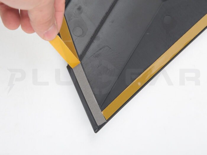 Tesla Model Y_C-pillar Window Cover Trim Set (ABS, 2 pcs)