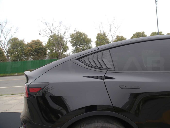 Tesla Model Y_C-pillar Window Cover Trim Set (ABS, 2 pcs)