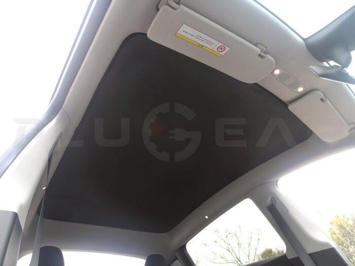Tesla Model Y_Glass Roof Sunshade