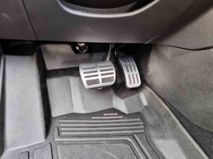 Renault Zoe: All Weather Interior Floor Mats (Premium Recyclable Rubber)