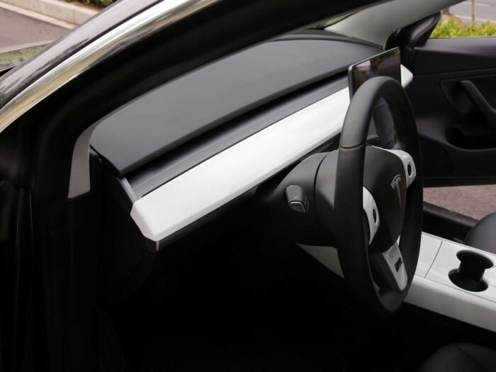 Tesla Model Y_Dashboard Trim Cover