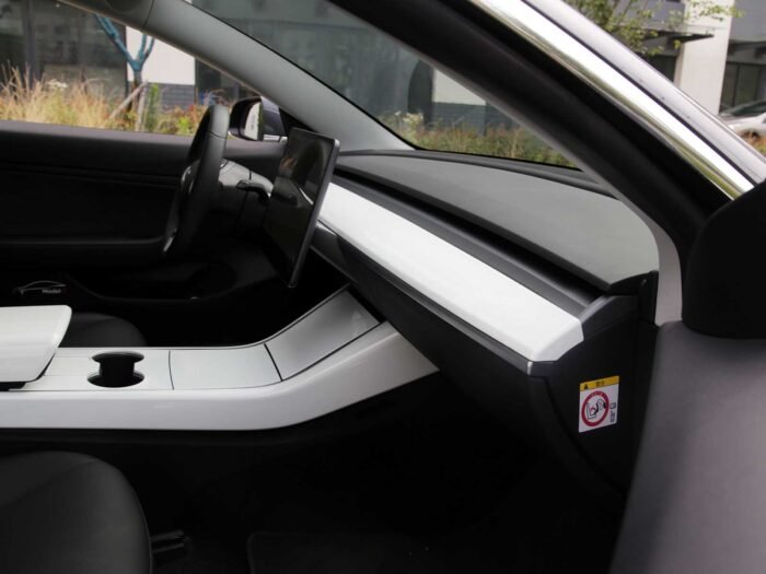 Tesla Model Y_Dashboard Trim Cover