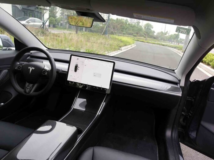 Tesla Model Y_Dashboard Trim Cover
