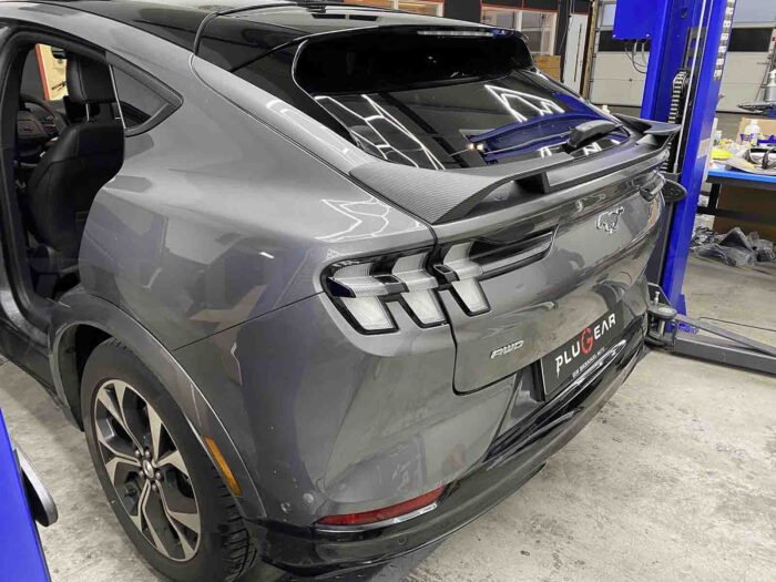 Ford Mustang Mach-e: Tail Spoiler - GT Version (ABS+Coating)