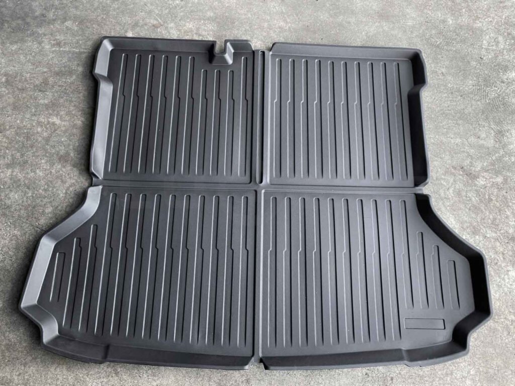 VW ID.4: Trunk Mat, Boot Liner - product gallery image 1
