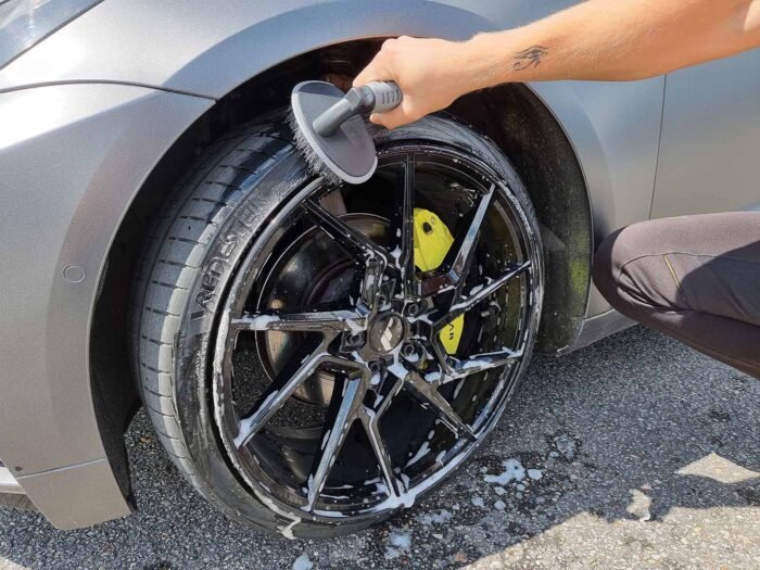 Universal: Car Wheel / Rim Cleaning Brush Set - Image 3