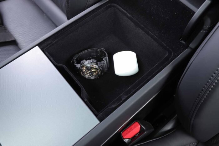 mh357_Tesla Model 3 (2024 Highland)_Armrest Organizer, Rear Center Console Storage Tray