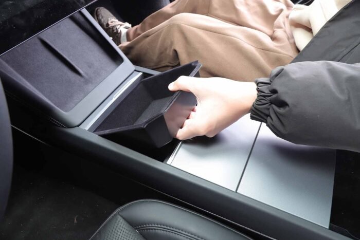 mh356__Tesla Model 3 (2024 Highland)_Center Console Organizer