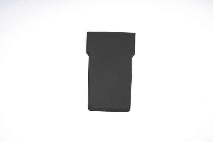 mh352_Tesla Model 3 (2024 Highland)_Armrest Storage Mat (Premium Silicone Rubber)