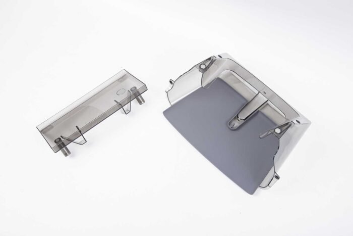 mh363_Tesla Model 3 (2024 Highland)_Behind Screen Organizer & Under Screen Storage Tray6