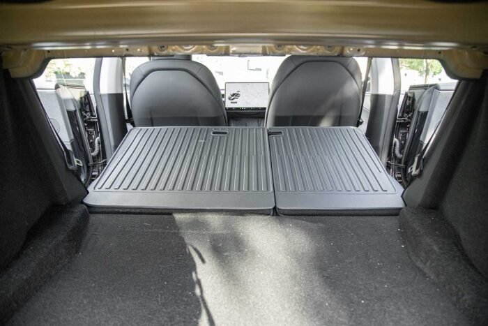 mh364_Tesla Model 3 (2024 Highland)_Trunk Seat Back Protection Mats, Guard Boot Liner (Premium Recyclable Rubber, 2 pcs)6