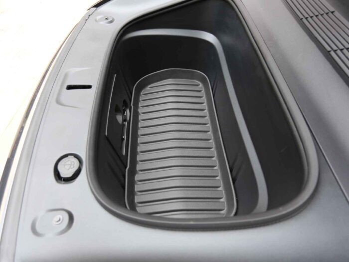 TJ377_Tesla-Model-Y-2025-Juniper_Front-Trunk-Mat_PRR