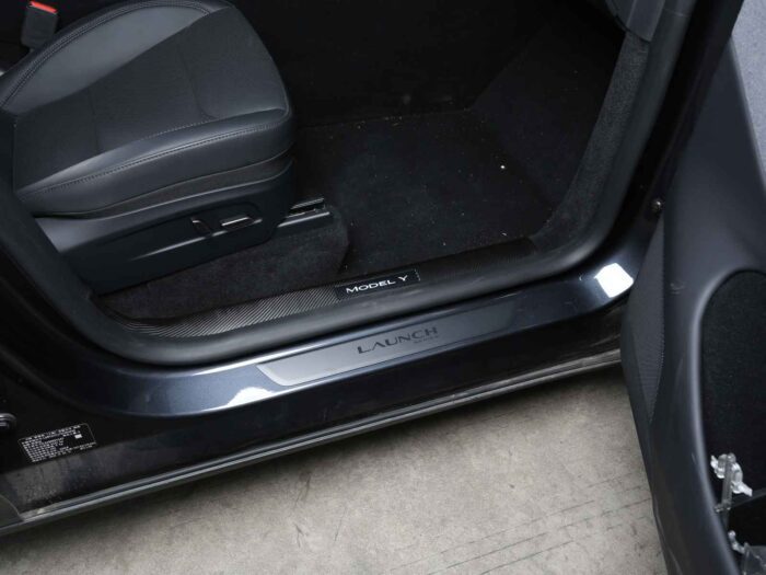 TJ385_Tesla-Model-Y-2025_Juniper-Interior-Door-Sill-Protector-ABS-Carbon-Look