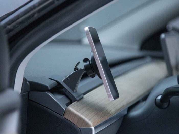 my397_Tesla-Model-3-Model-Y-Magnetic-Phone-Mount-Mobile-Holder